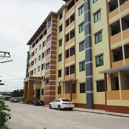 Regent Room Hotel Surat Thani Esterno foto