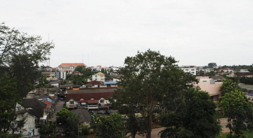 Regent Room Hotel Surat Thani Esterno foto