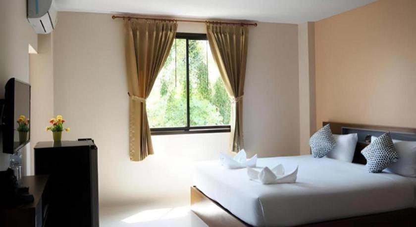 Regent Room Hotel Surat Thani Esterno foto