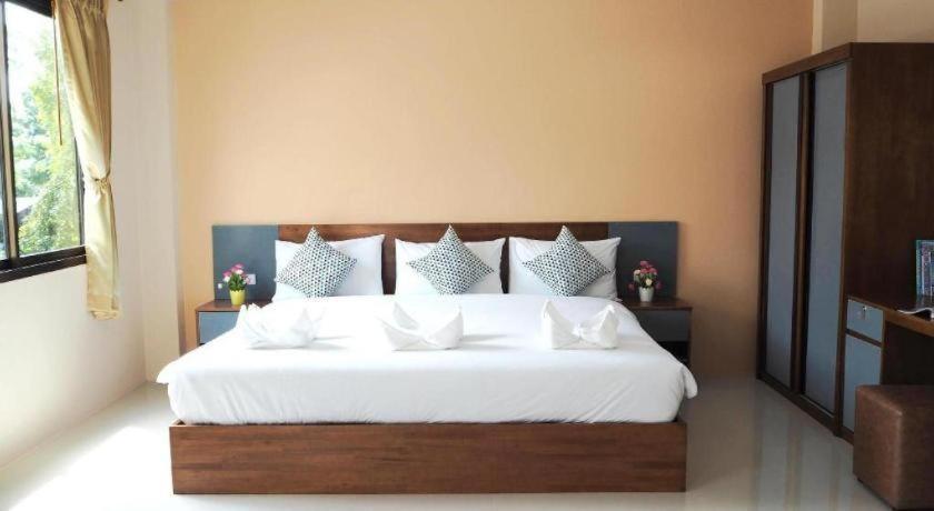 Regent Room Hotel Surat Thani Esterno foto