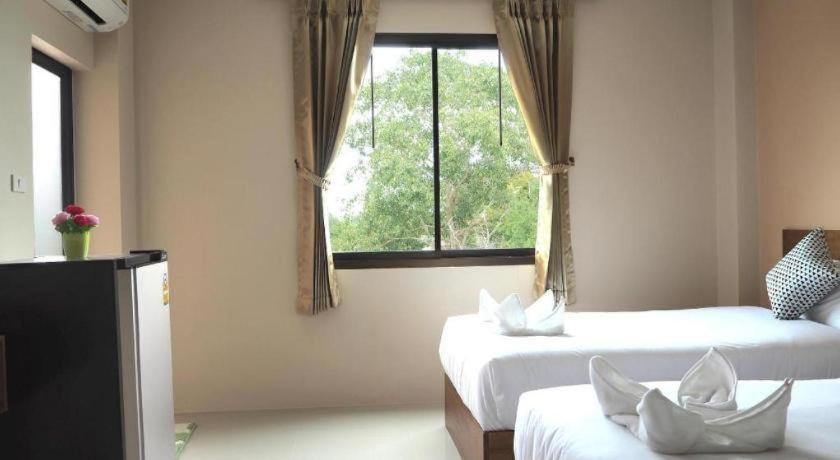 Regent Room Hotel Surat Thani Esterno foto