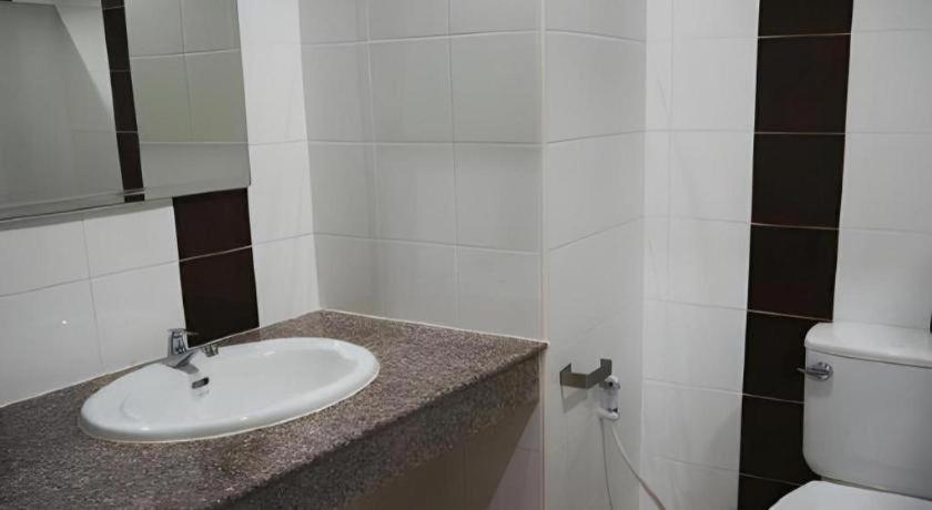 Regent Room Hotel Surat Thani Esterno foto